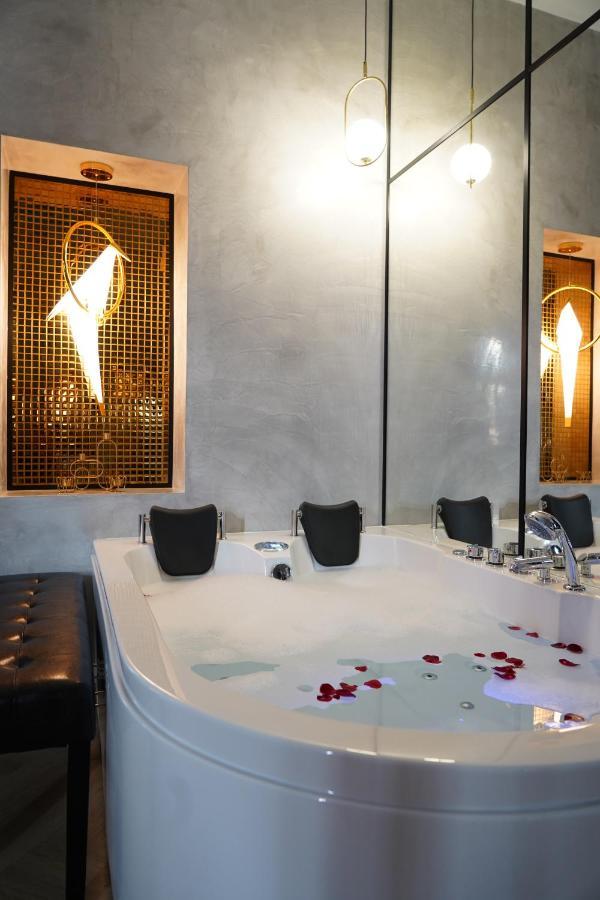 Apartament Z Jacuzzi W Sercu Krakowa Buitenkant foto